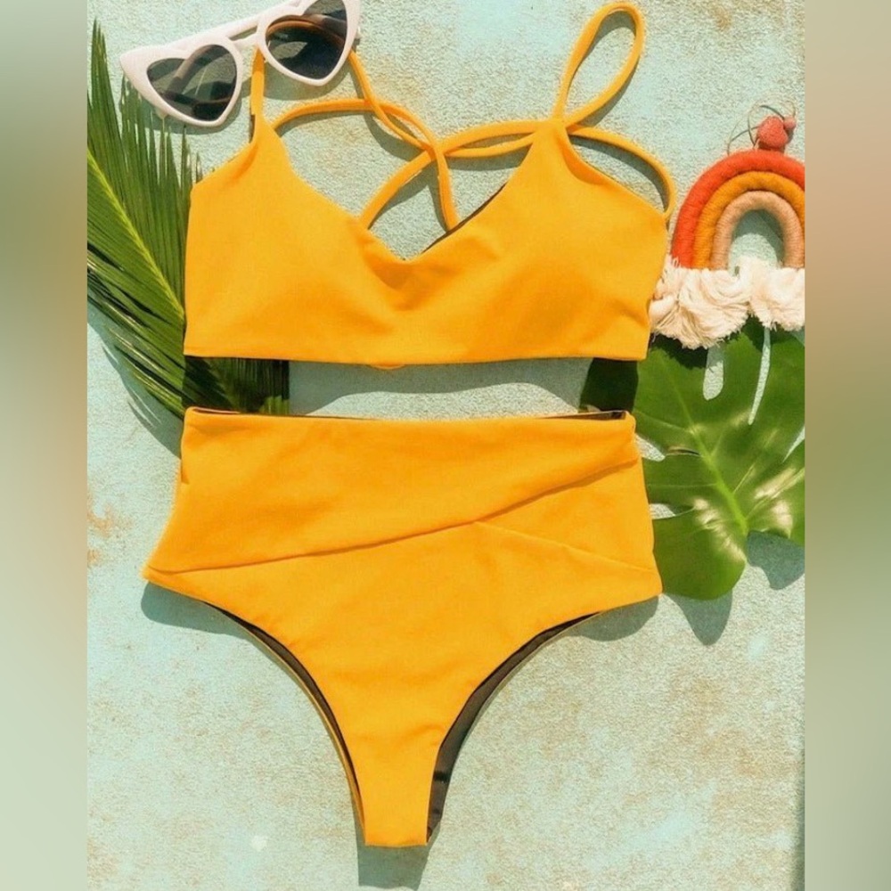 Do Good Swimwear Bikini Bundle - Picture 2 of 6